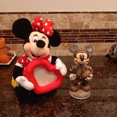 DISNEY MICKEY MOUSE BOBBLEHEAD, MINNIE MOUSE PLUSH WITH HEART FRAME AND CERAMIC MICKEY FIGURINE