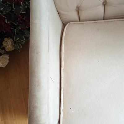 Fabric White Sitting Chair