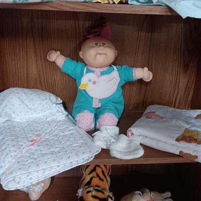 VINTAGE CABBAGE PATCH BABY W/BLANKETS