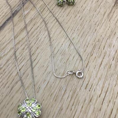 925 silver Chain and Four leaf clover pendant matching Earrings