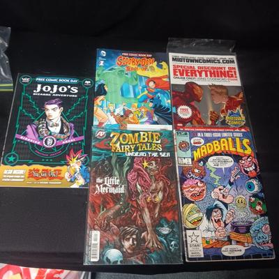 COMIC BOOKS