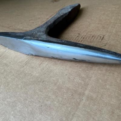 Large Anvil Stake