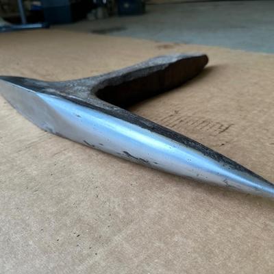 Large Anvil Stake