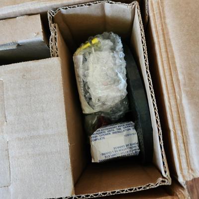 Chamberlain Garage Door Opener New in Box WD962MLEV