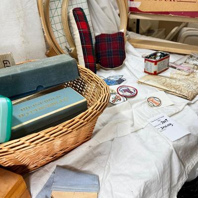 Vintage sewing