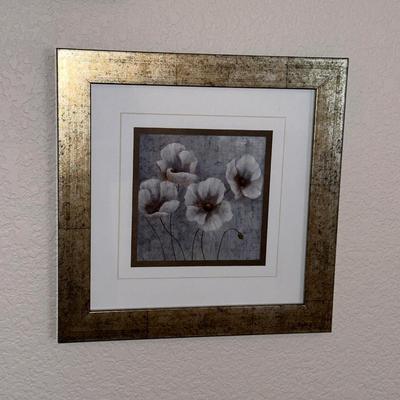 2 GOLD FRAMED FLORAL PICTURES AND A CLAY WALL POCKET