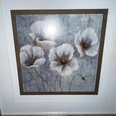 2 GOLD FRAMED FLORAL PICTURES AND A CLAY WALL POCKET