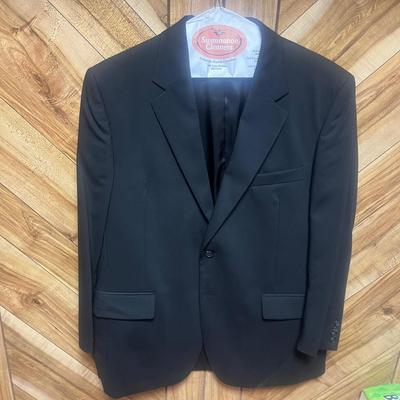 Jos A Banks Suits & Jackets w/ Jerry Garcia Ties (BBC-MG)