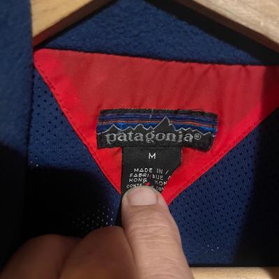 Men's Patagonia, Nike, Adidas & More Outerwear Sizes M/L (BBC-MG)