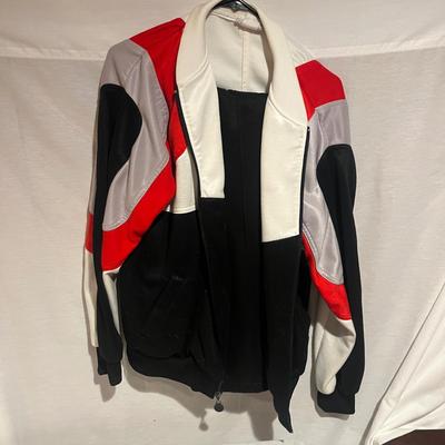 Men's Patagonia, Nike, Adidas & More Outerwear Sizes M/L (BBC-MG)