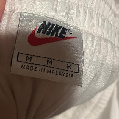 Men's Patagonia, Nike, Adidas & More Outerwear Sizes M/L (BBC-MG)