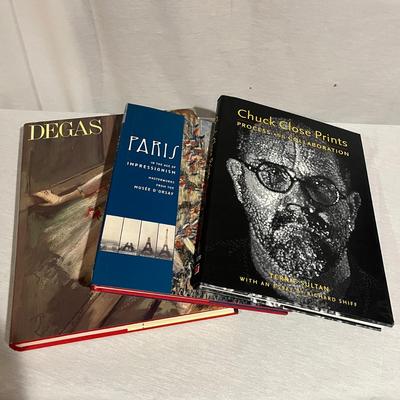 Art Books (BB-MG)
