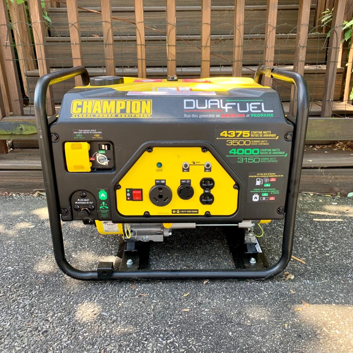 LOT 125 S Champion Power Equipment Dual Fuel Generator Model 100401