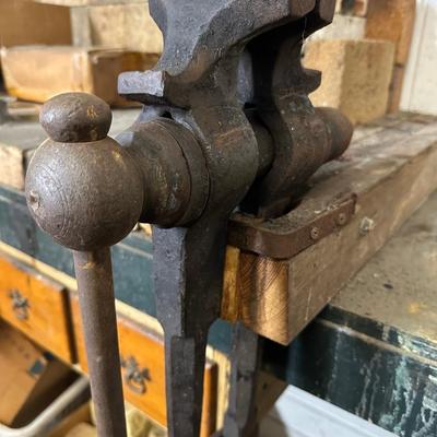 Blacksmith Post Vise (see description)