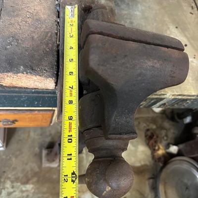 Blacksmith Post Vise (see description)