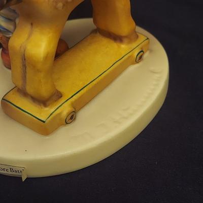 Goebel Charlot Byj Hummel Sleepy Head Figurine and 10 More (DR-BBL)