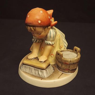 Hummel Figurines Big Housecleaning, Happy Pastime, Goose Girl and more (DR-BBL)
