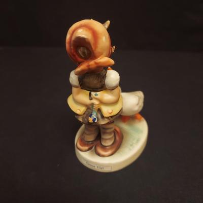 Hummel Figurines Big Housecleaning, Happy Pastime, Goose Girl and more (DR-BBL)