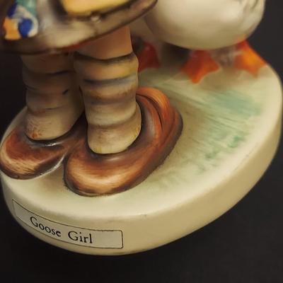 Hummel Figurines Big Housecleaning, Happy Pastime, Goose Girl and more (DR-BBL)