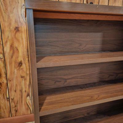Shelf w/Pedestal Legs (BDB-JS)