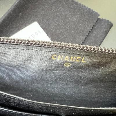 Chanel Large Caviar Zippy Wallet w. Box, Dustbag & Tags
