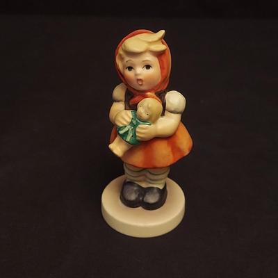 Hummel Just Resting Figurines and more (DR-BBL)