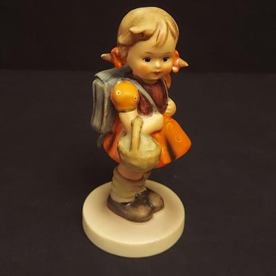Hummel Just Resting Figurines and more (DR-BBL)