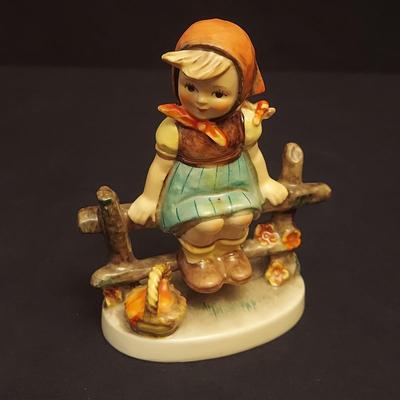 Hummel Just Resting Figurines and more (DR-BBL)