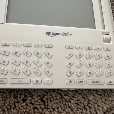 Amazon Kindle D00111 Working Great Condition