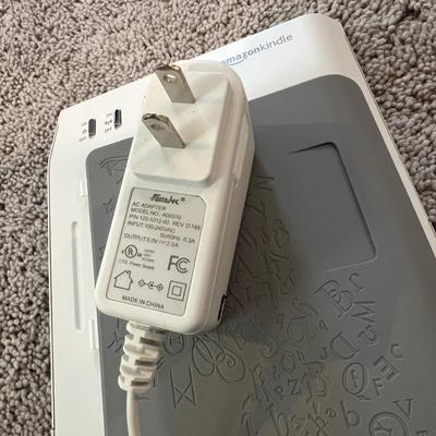 Amazon Kindle D00111 Working Great Condition