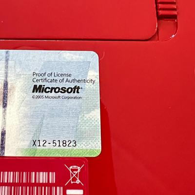 HP - Mini Vivienne Tam Special Edition Netbook Notebook Computer