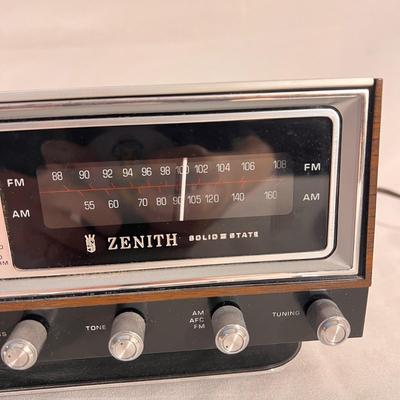 Zenith Solid State Radio and More (B1-DZ)