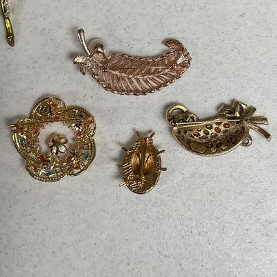 St. John’s Brooches & More, incl. Sterling (BBC-SS)