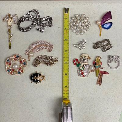 St. John’s Brooches & More, incl. Sterling (BBC-SS)