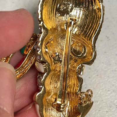 St. John’s Brooches & More, incl. Sterling (BBC-SS)