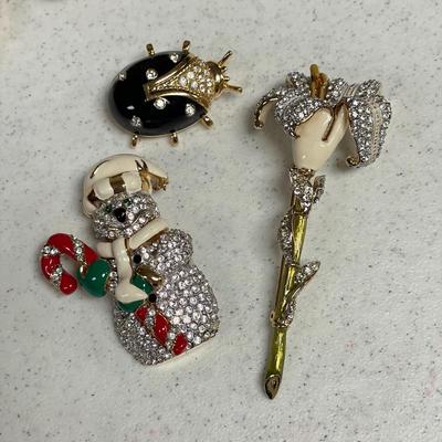 St. John’s Brooches & More, incl. Sterling (BBC-SS)