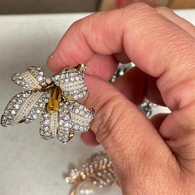 St. John’s Brooches & More, incl. Sterling (BBC-SS)