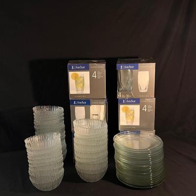 Party for 20! Anchor Hocking Glassware & More (K-DZ)
