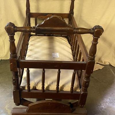 Vintage Victorian Baby Cradle