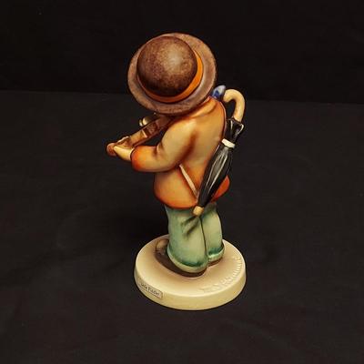 Hummel Street Singer, Soloist and More Figurines (DR-BBL)