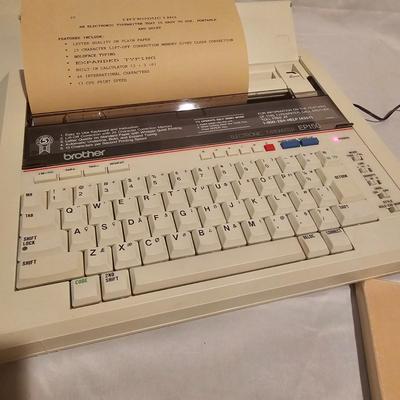 Brother EP 150 Electronic Typewriter w/ Typewriter Paper (BDB-JS)