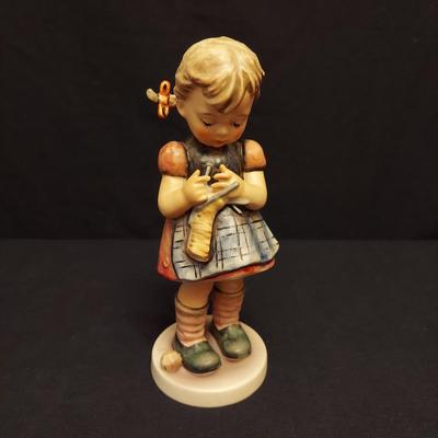 Hummel Stitch in Time Figurine and more (DR-BBL)