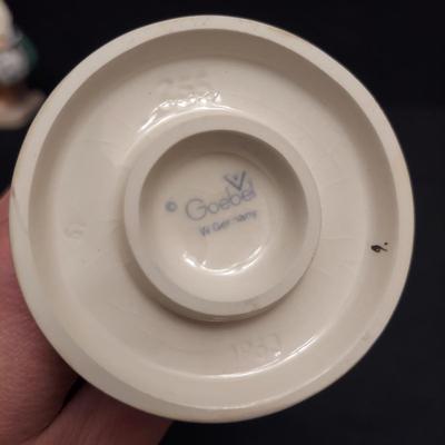 Hummel Stitch in Time Figurine and more (DR-BBL)