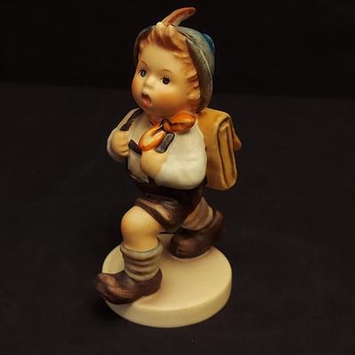 Hummel Mountaineer Figurine and more (DR-BBL)