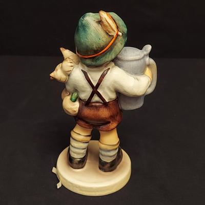 Hummel Mountaineer Figurine and more (DR-BBL)