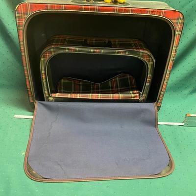 Vintage Leed’s Luggage