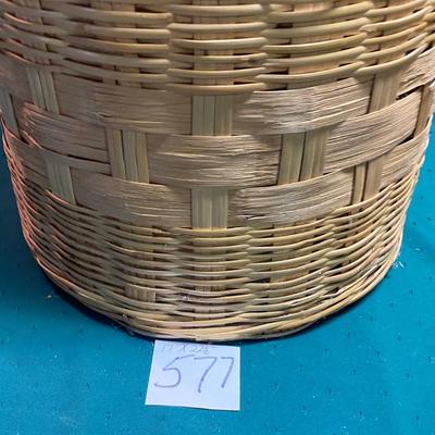 Nice Wicker Hamper