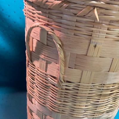 Nice Wicker Hamper