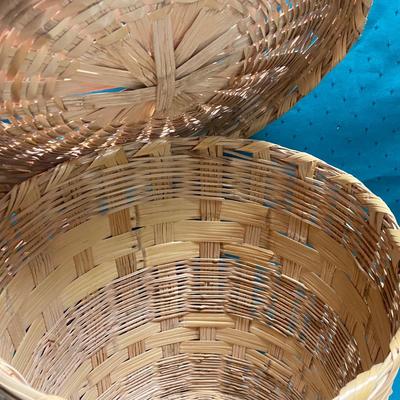 Nice Wicker Hamper