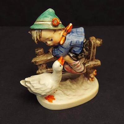 Hummel Homeward Bound Figurine and more (DR-BBL)